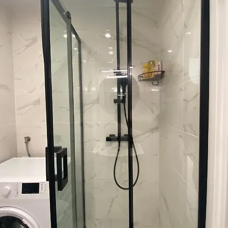 דירה Emma's Sweet - Next To Grand Mall וארנה