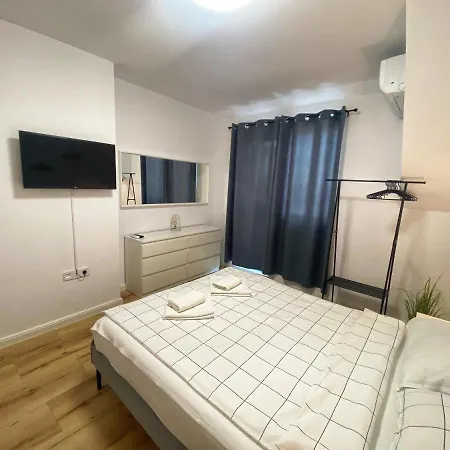 Emma's Sweet - Next To Grand Mall *