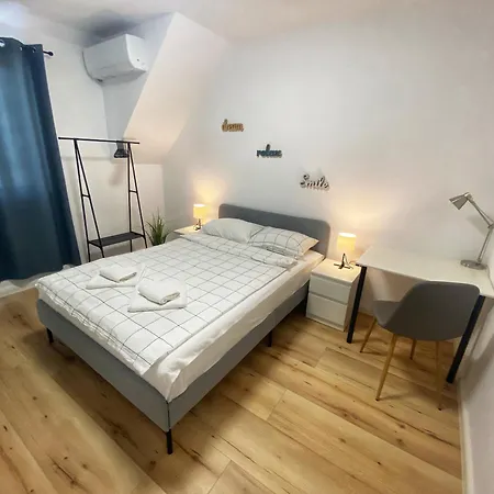 Апартаменти Emma's Sweet - Next To Grand Mall Варна