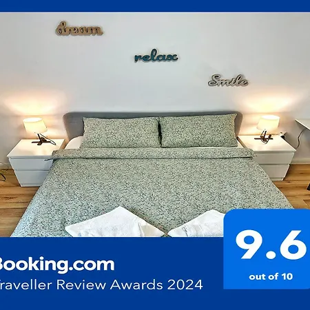 Emma's Sweet - Next To Grand Mall דירה וארנה