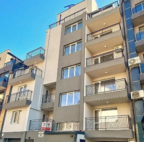 Emma's Sweet - Next To Grand Mall Apartman