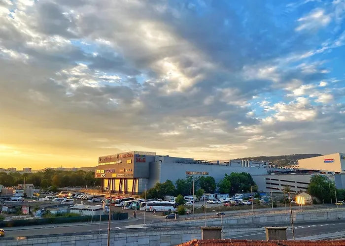 Emma's Sweet - Next To Grand Mall *