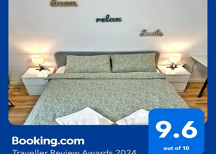 Emma's Sweet - Next To Grand Mall Appartamento Varna